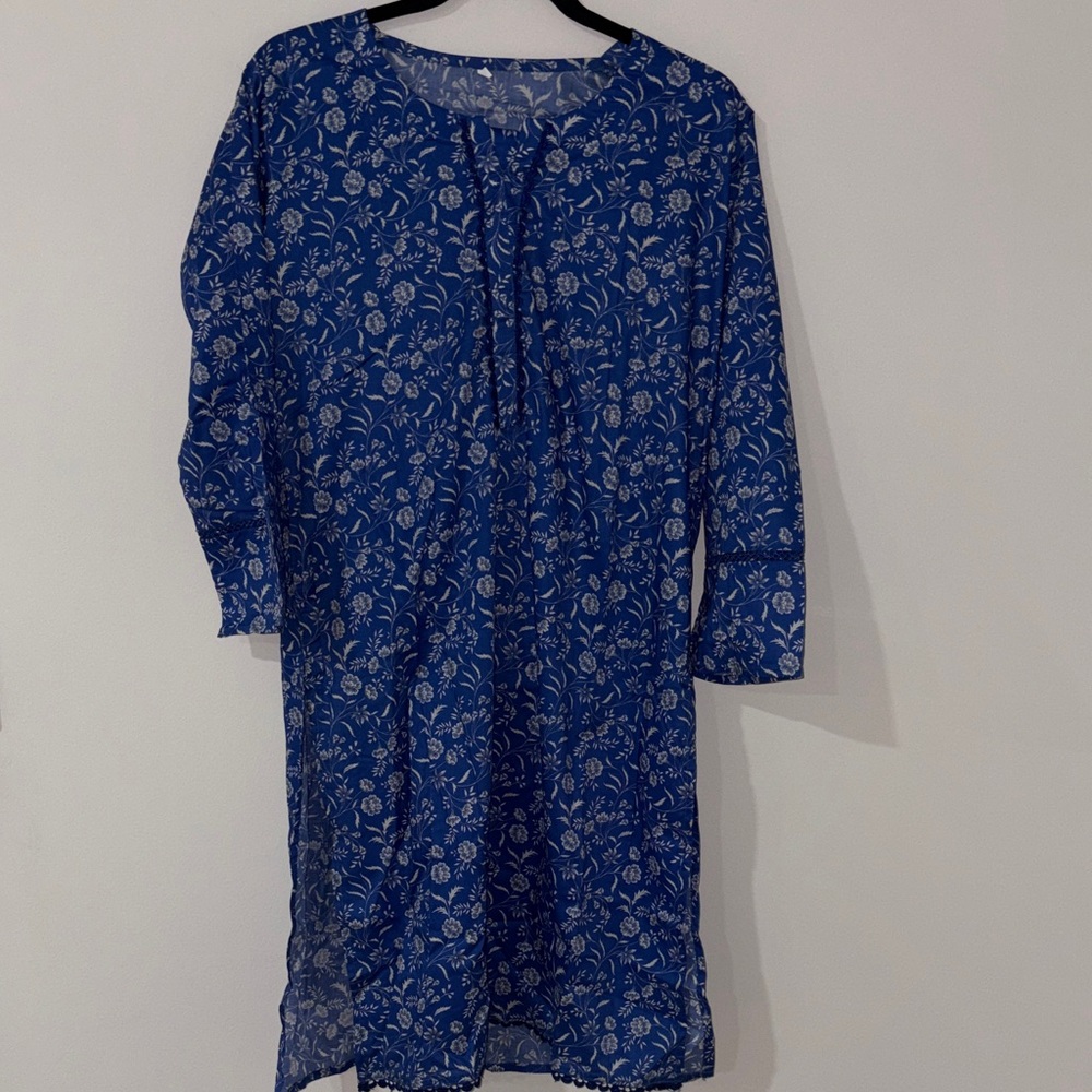Indian Pakistani shalwar Kameez 2 piece set blue floral print with lace